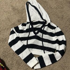 Zara cropped size small beach cover